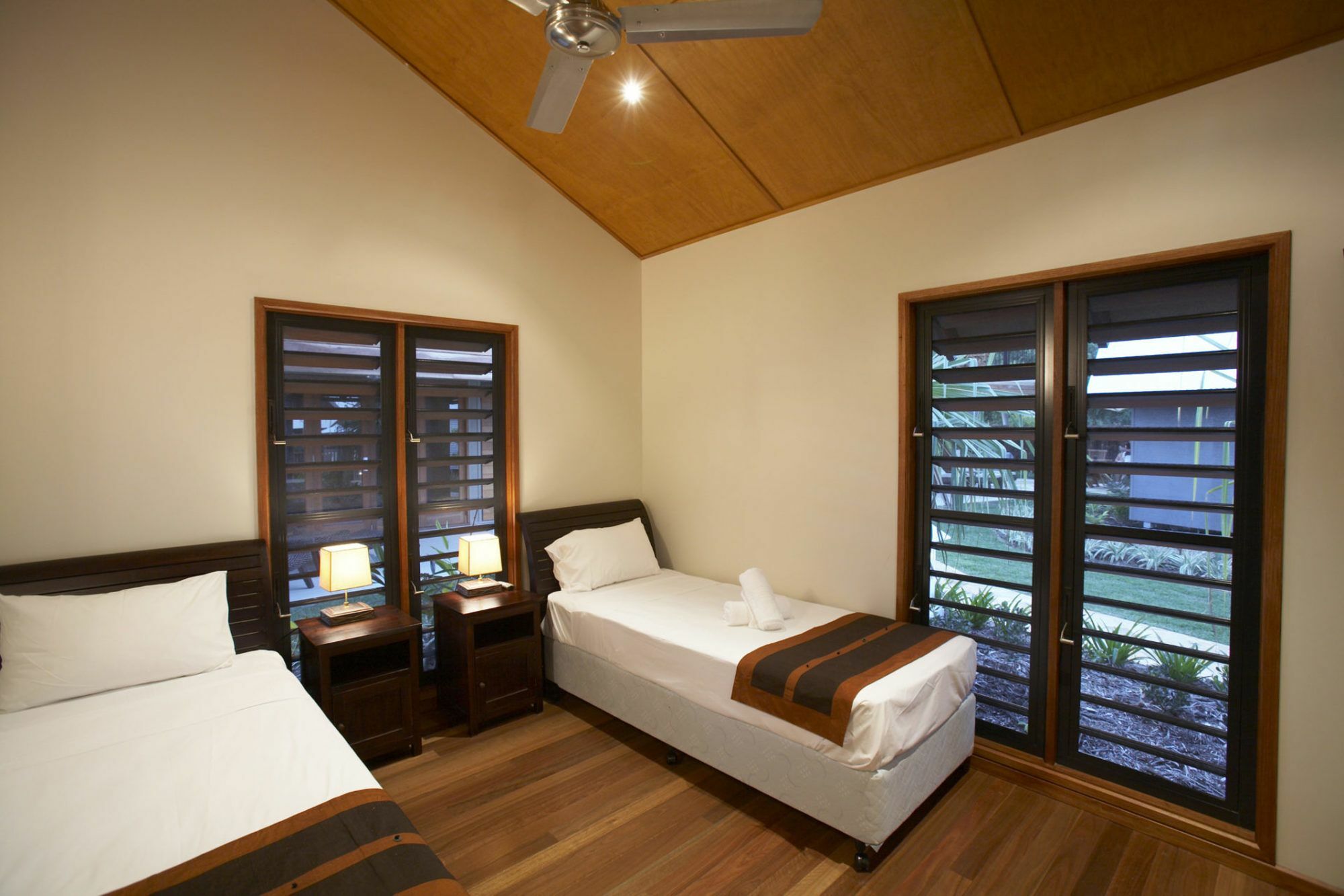 Pure Magnetic Villa 6 Nelly Bay エクステリア 写真